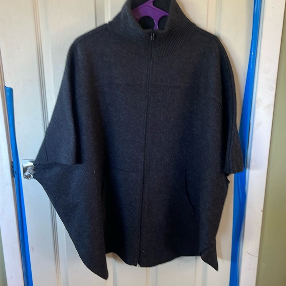 Nice!!!! EILEEN FISHER Cardigan Poncho 💯 Wool size s/m